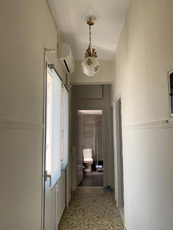 Darsiss - Agrinio Museum Apartment ภายนอก รูปภาพ